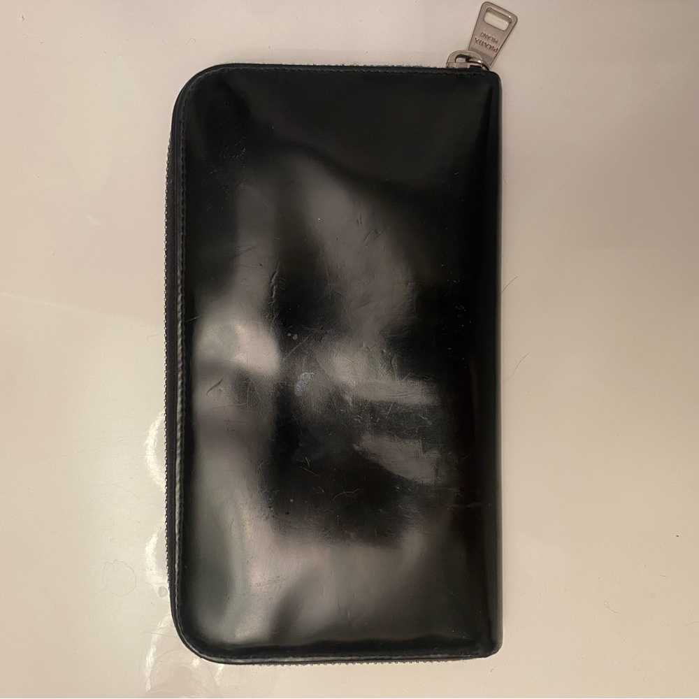 Prada Wallet - Picture 2 of 10